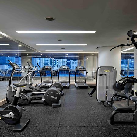 Pullman Bangkok Hotel G Esterno foto The gym at The Hari
