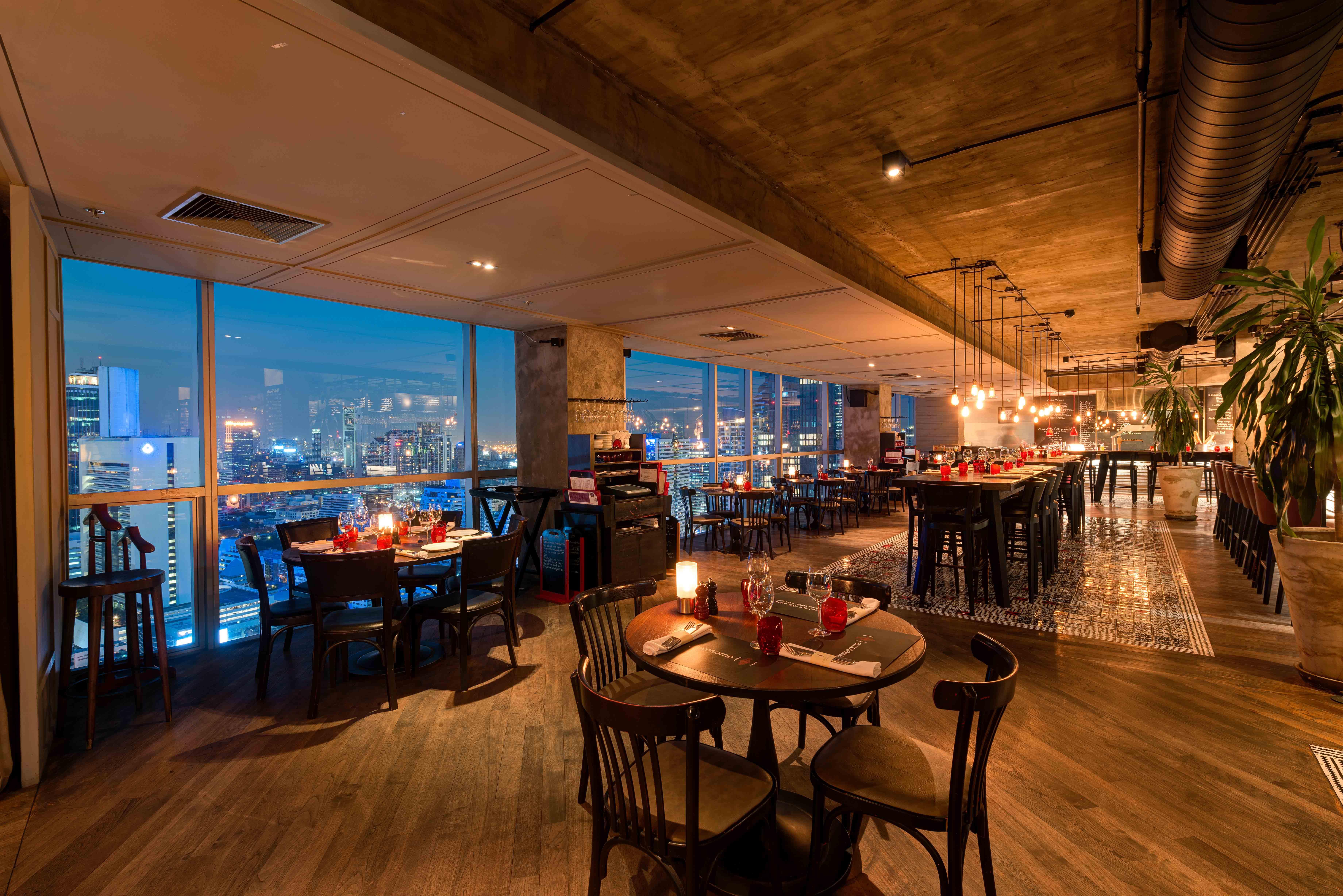 Pullman Bangkok Hotel G Esterno foto The 39th Restaurant
