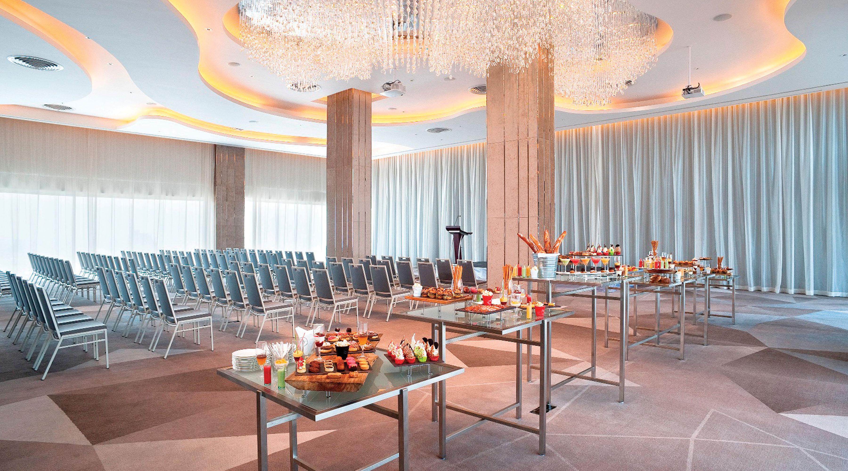 Pullman Bangkok Hotel G Esterno foto The ballroom